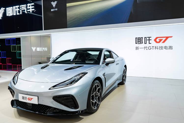 惠州惠阳区福畅缘企业管理咨询哪吒汽车在智能汽车领域的表现，领途汽车在新能源汽车市场中的影响力